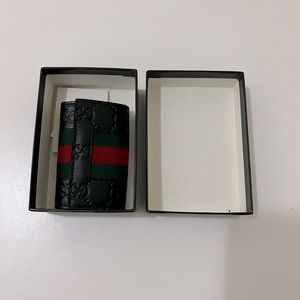 GUCCI- Leather Key and card holder**Brand New